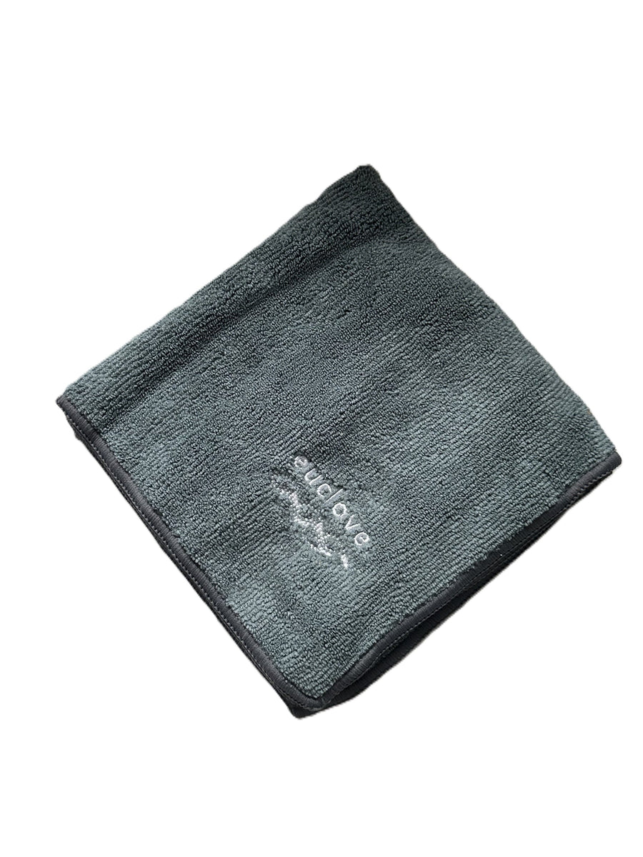 Eco-friendly Euclove microfibre cloths in vibrant woven design