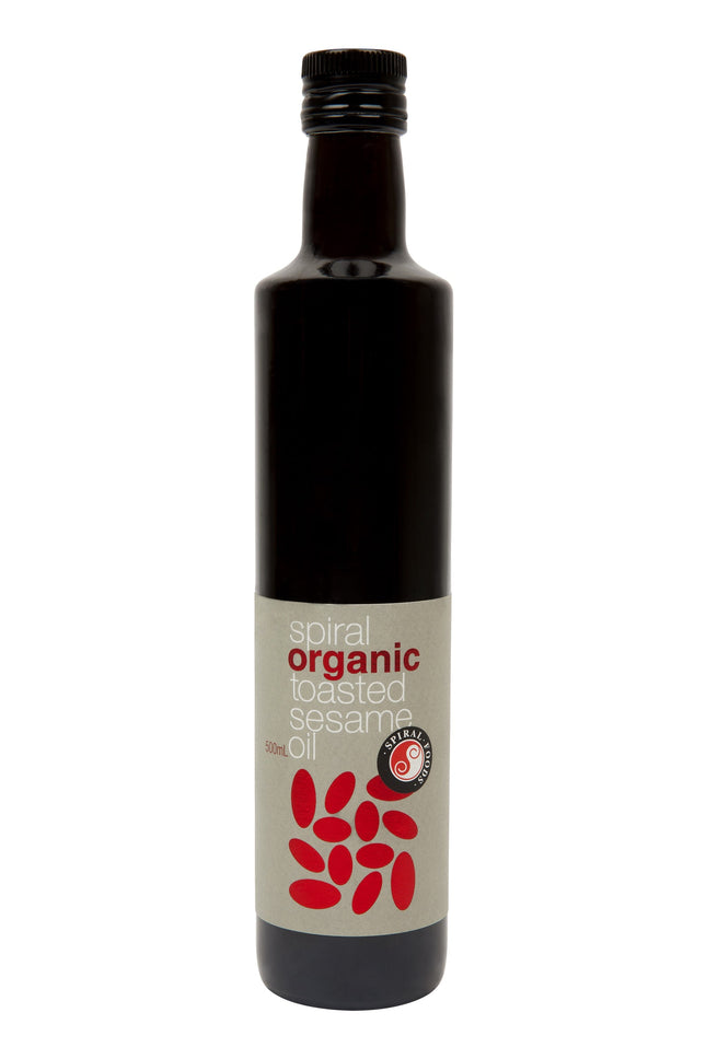 Spiral Toasted Sesame Oil 500ML bottle on white background