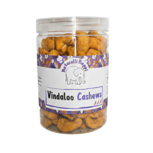 Naturalli Happi Cashews in spicy vindaloo flavor